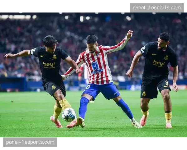 特写：VAR长时间介入，判定国际米兰进球前越位犯规