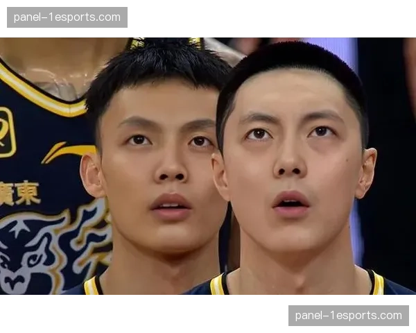 观点：徐杰的灵性与胡明轩的硬度，广东后卫线优势明显